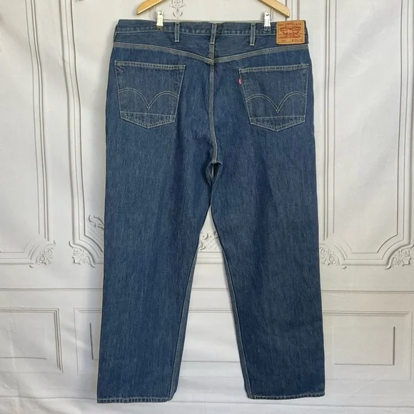 Levi Strauss & Co Original 550 Men’s Relaxed Fit Blue Jeans 44 W 32 L PreLoved - Picture 3 of 4